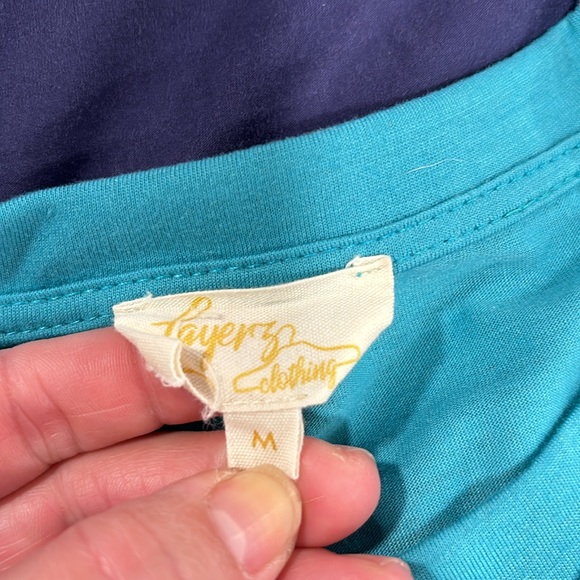 Layerz Collection Floral Embroidered Turquoise Top Women’s Size Medium - Picture 3 of 10